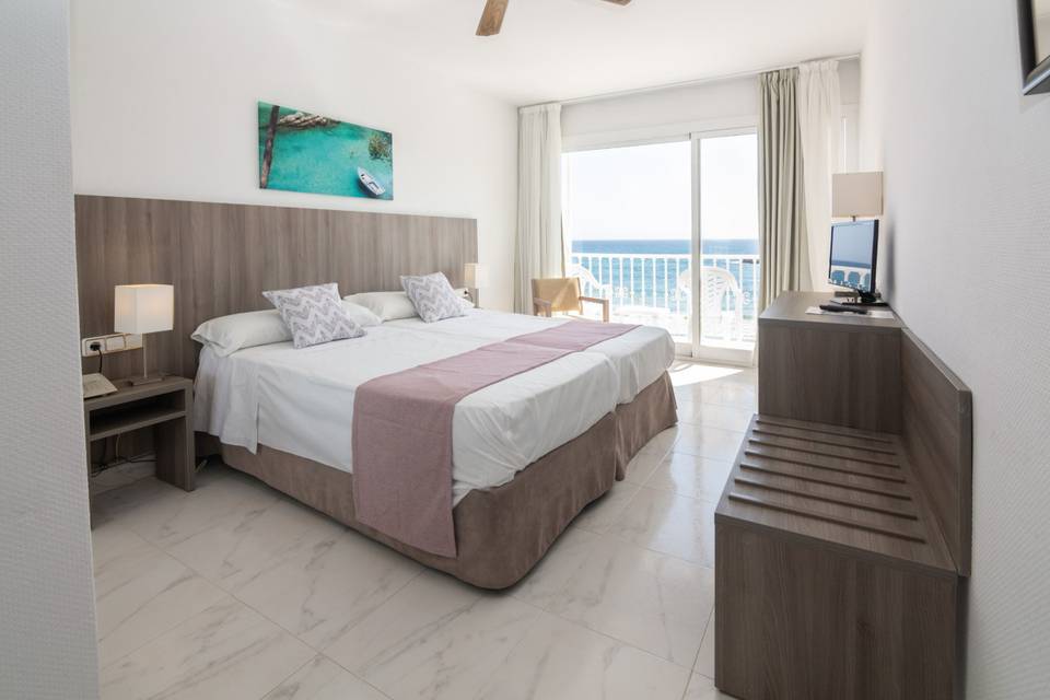 Side sea view double rooms s'illot hotel majorca Side sea view double rooms s'illot hotel majorca