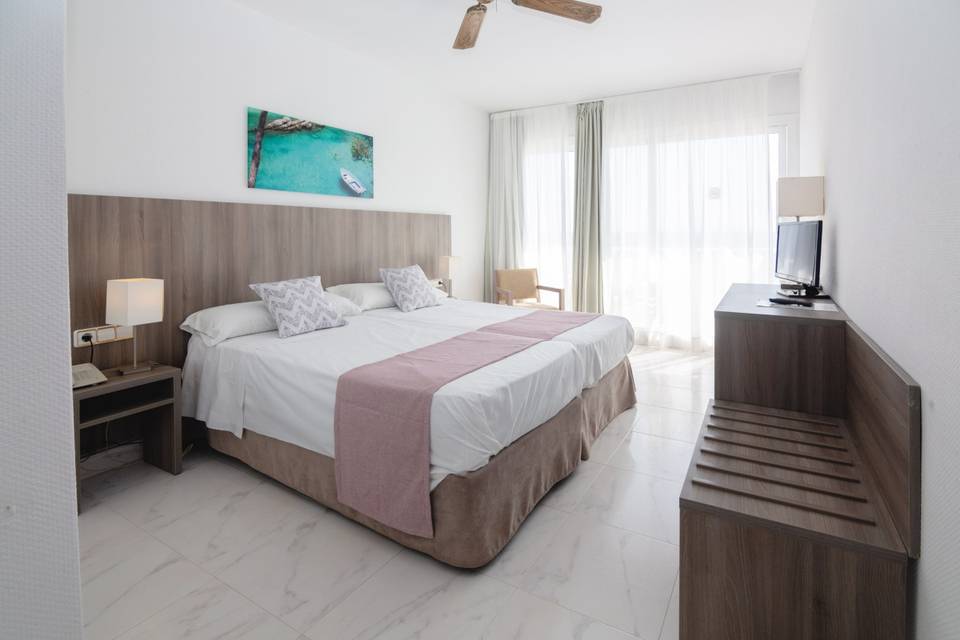 Standard double rooms s'illot hotel majorca Standard double rooms s'illot hotel majorca
