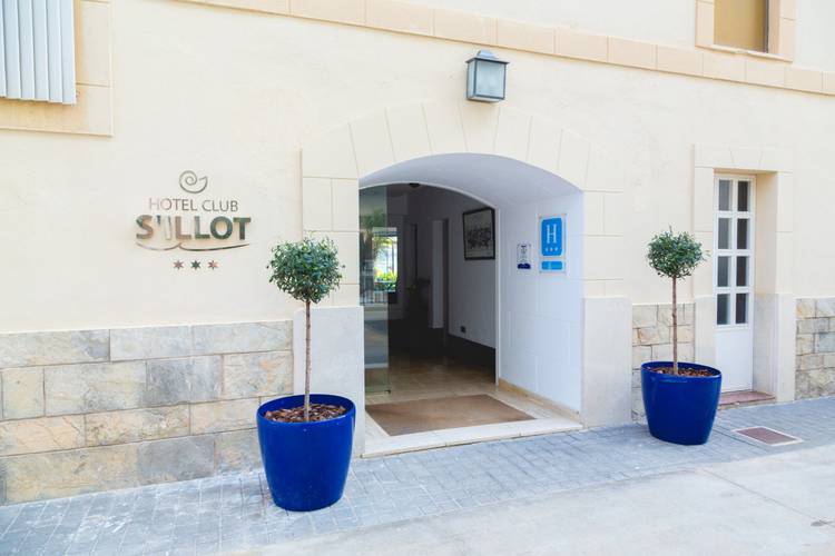 Entry S'illot Hotel Majorca
