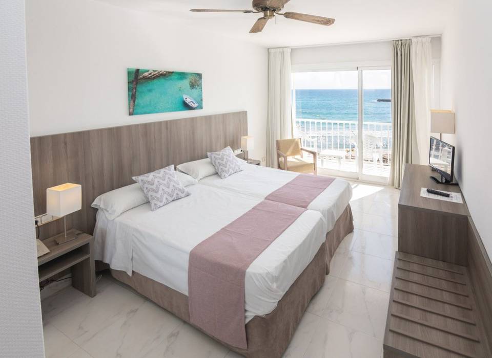 Doppelzimmer mit meerblick Hotel S'illot Mallorca Doppelzimmer mit meerblick Hotel S'illot Mallorca